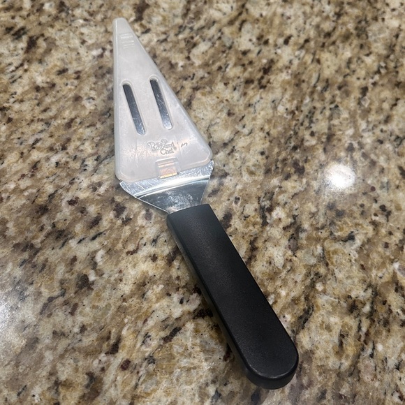 Pampered Chef Slice N Serve and Melon Baller - Picture 3 of 4